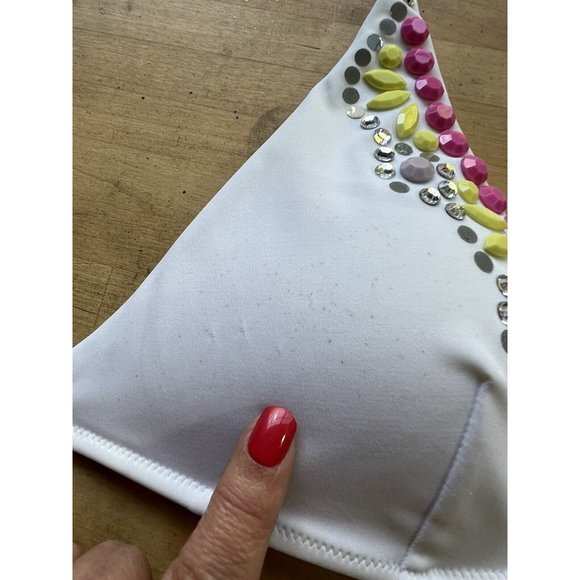 Victoria's Secret Small White 90’s Inspired Beaded Triangle Swim Bikini Top Y2k - Picture 6 of 6